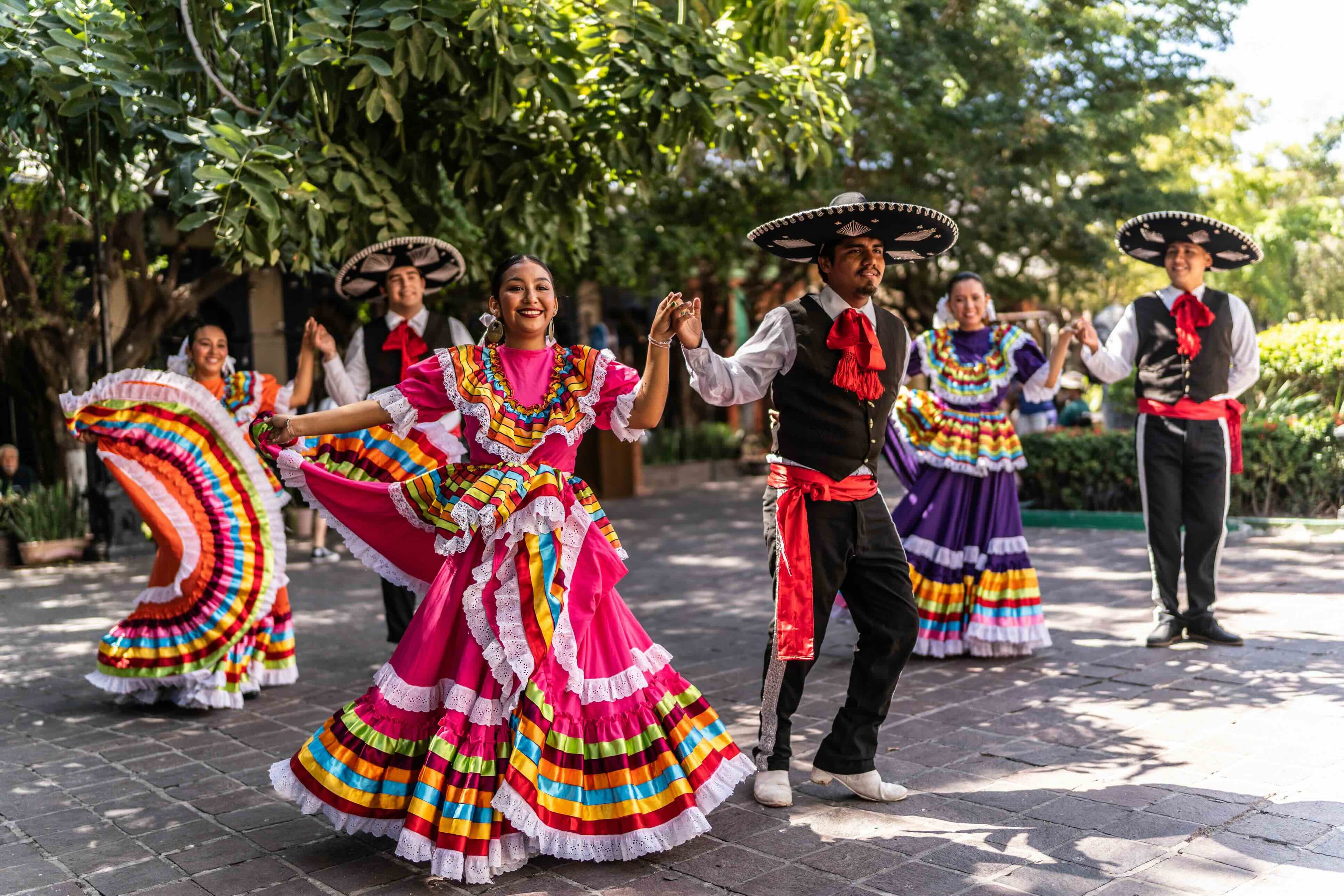 México — vibrant street scene