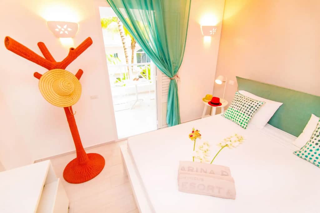 TRACADERO Beach Club & Holidays Rentals — photo 3