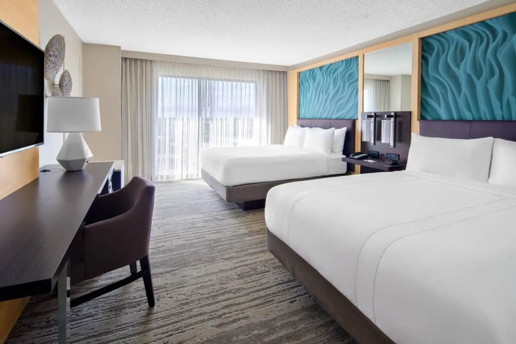 Boca Raton Marriott at Boca Center — photo 3