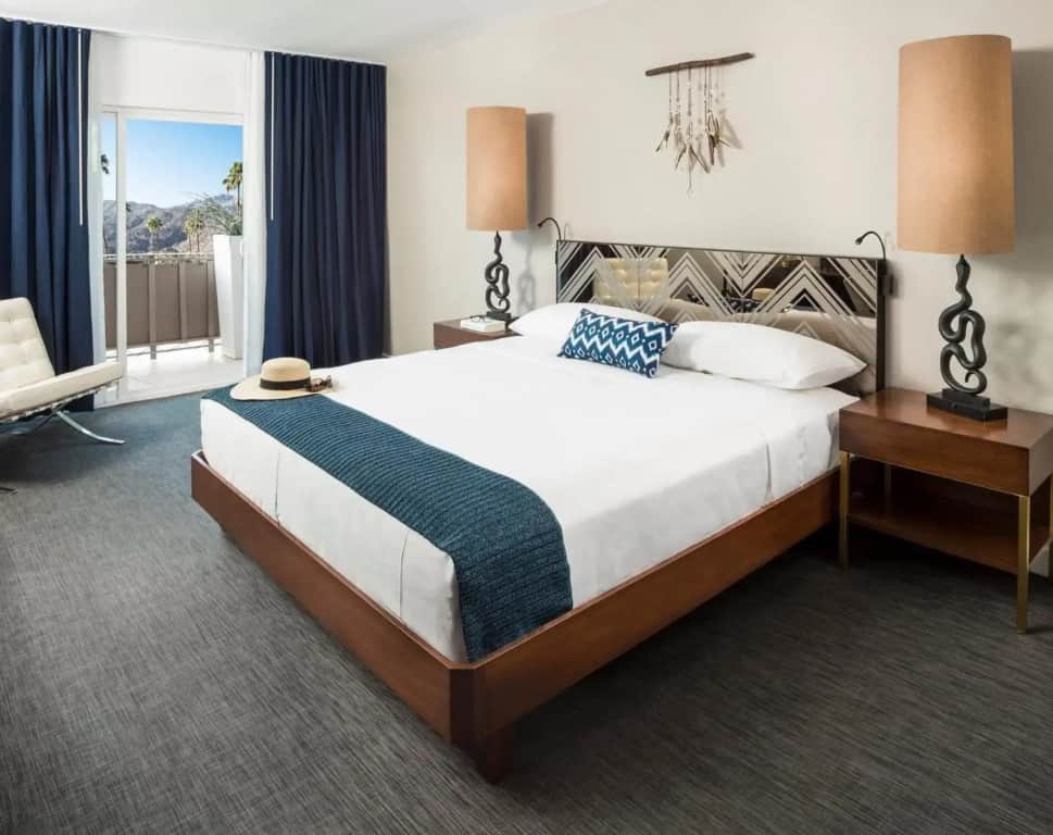 V Capri Palm Springs, a Dolce by Wyndham — photo 4
