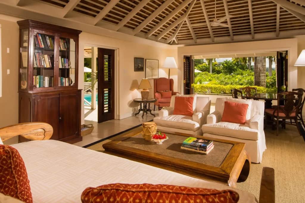 Round Hill Hotel & Villas — photo 2