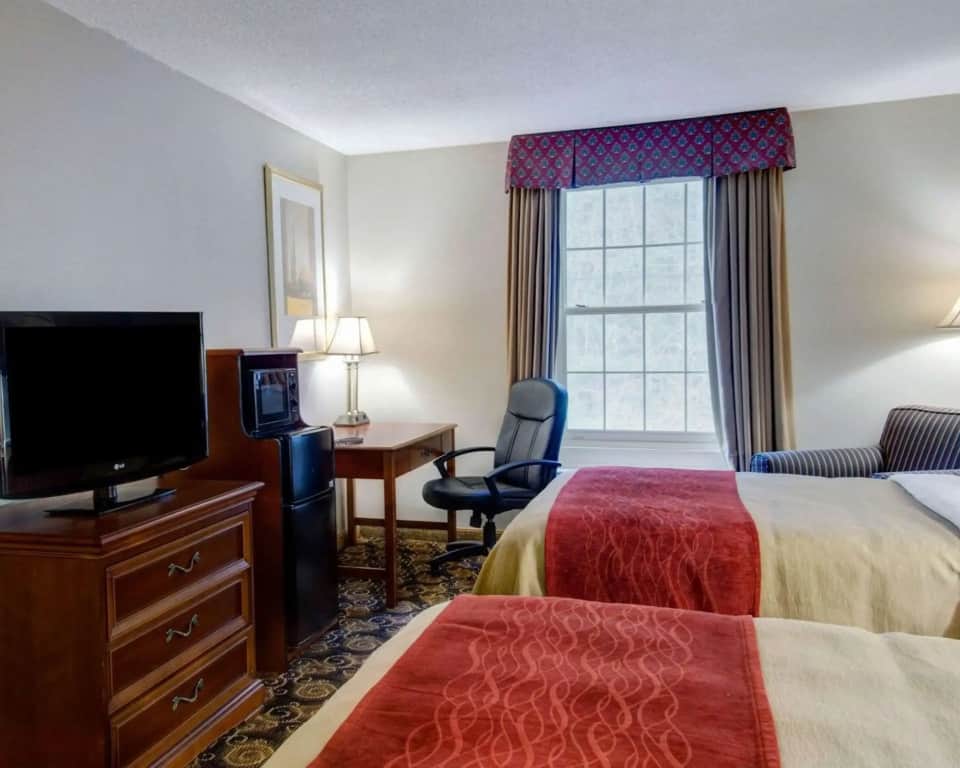 Comfort Inn Foxboro - Mansfield — photo 3