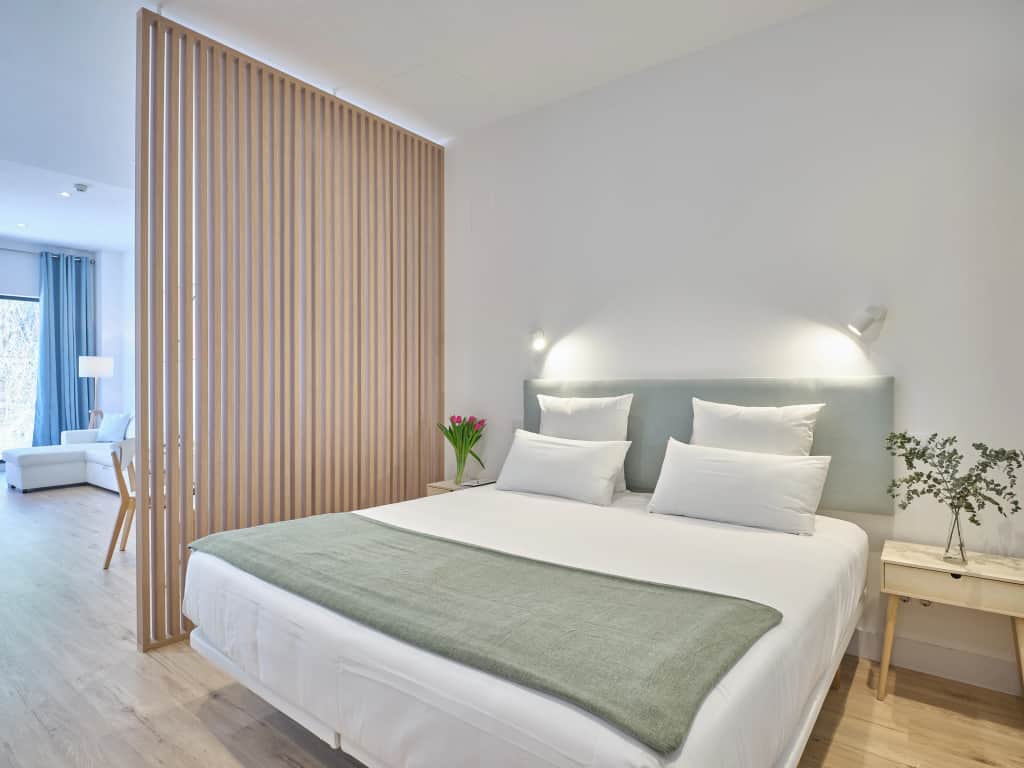 Paseo Suites Hotel — photo 4
