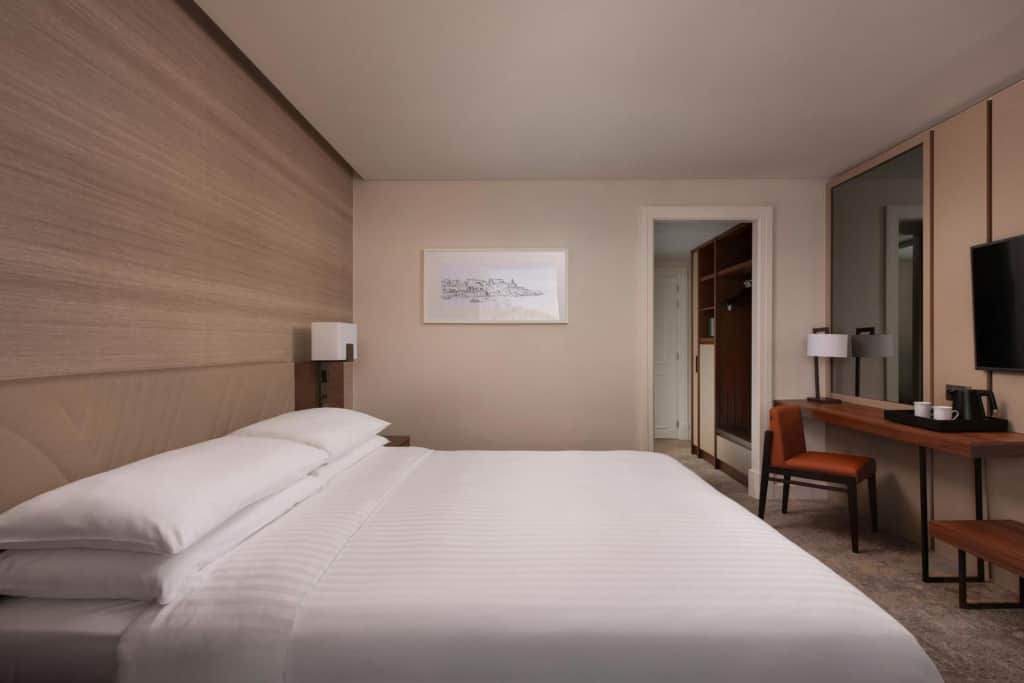 Lisbon Marriott Hotel — photo 5