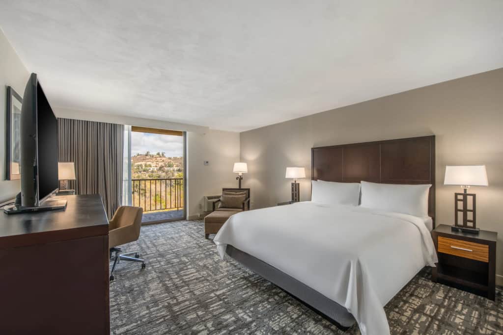 Crowne Plaza San Diego Mission Valley By IHG — photo 5