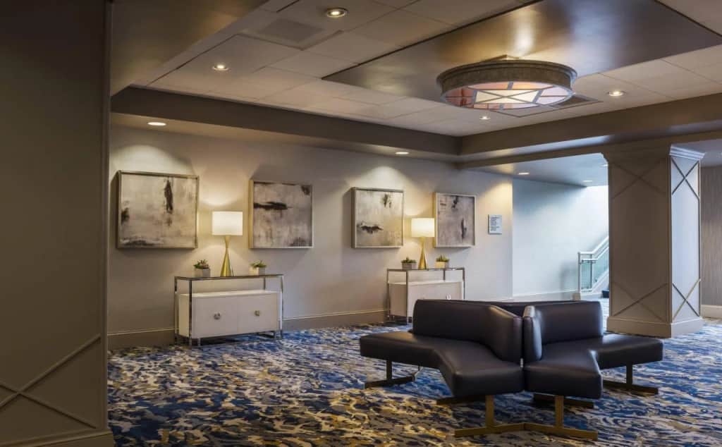 Boston Marriott Newton — photo 2