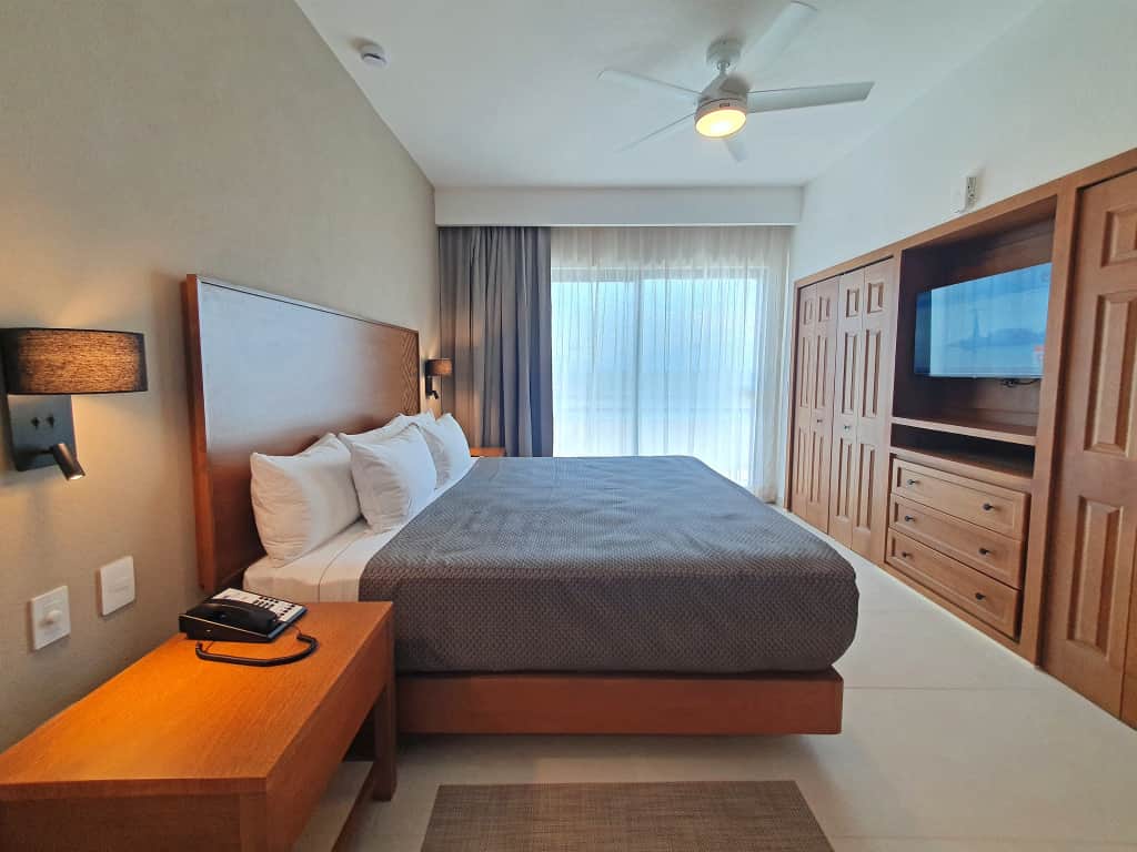 Paradise Village Beach Resort & Spa — photo 4