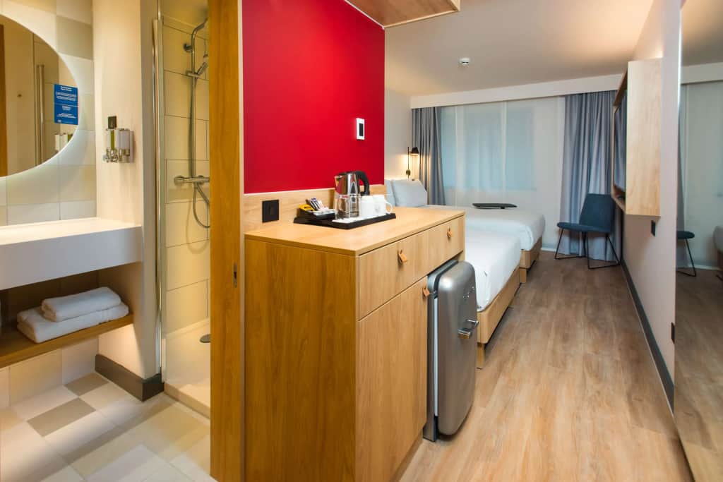 Hampton by Hilton London Park Royal — photo 5