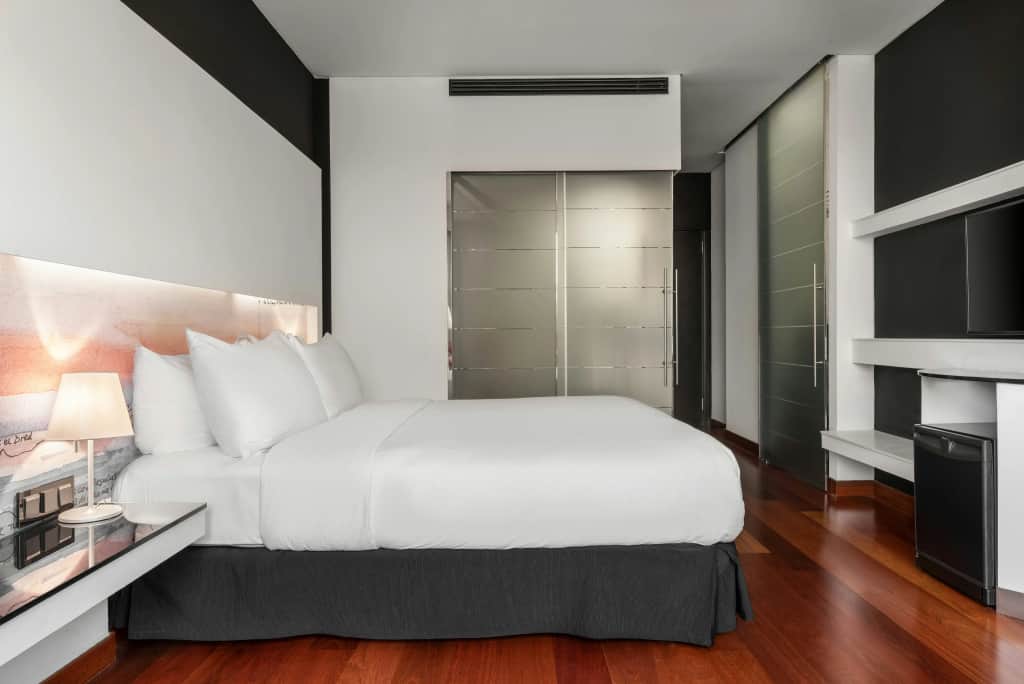 Hilton Madrid Airport — photo 4