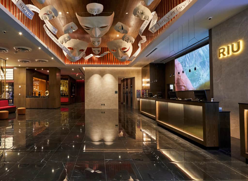 Hotel Riu Plaza Manhattan Times Square — photo 2