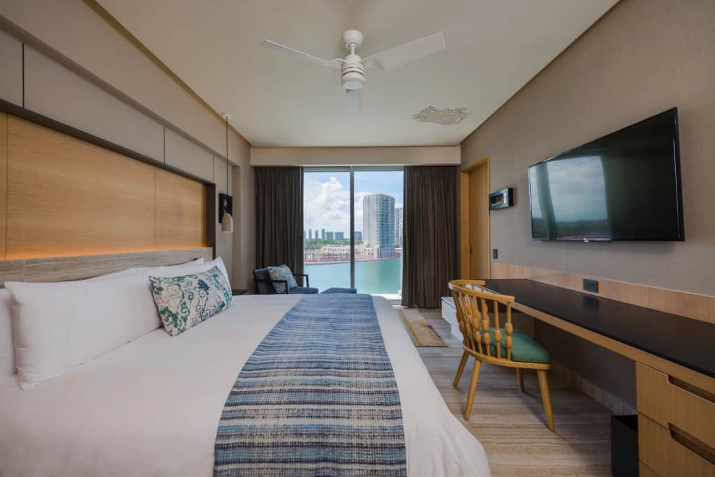 Renaissance Cancun Resort & Marina — photo 3