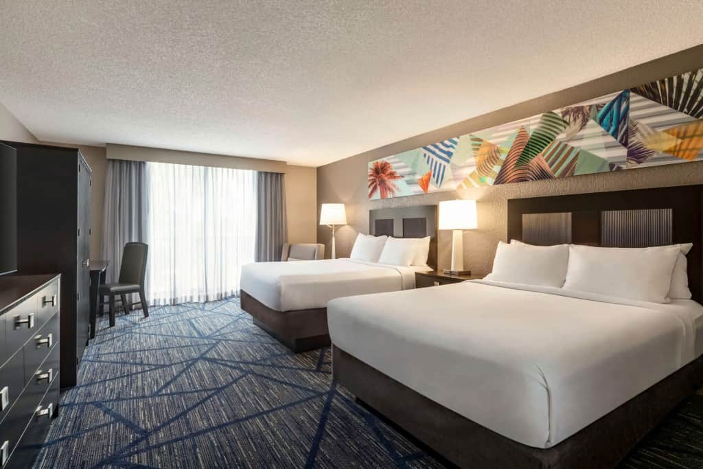 Embassy Suites by Hilton Miami International Airport — photo 2