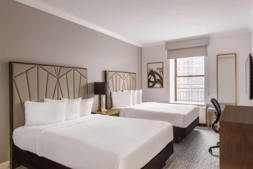 Martinique New York on Broadway, Curio Collection by Hilton — photo 3