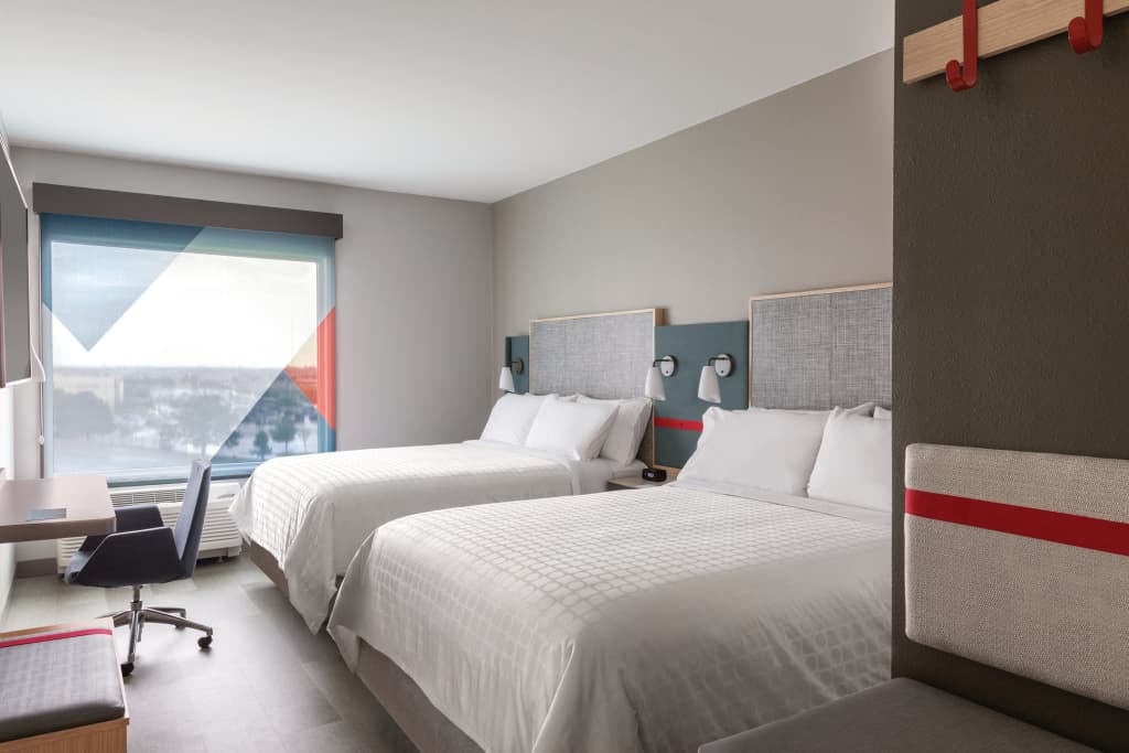 Avid Hotels Guadalajara Av Vallarta Pte By IHG — photo 2