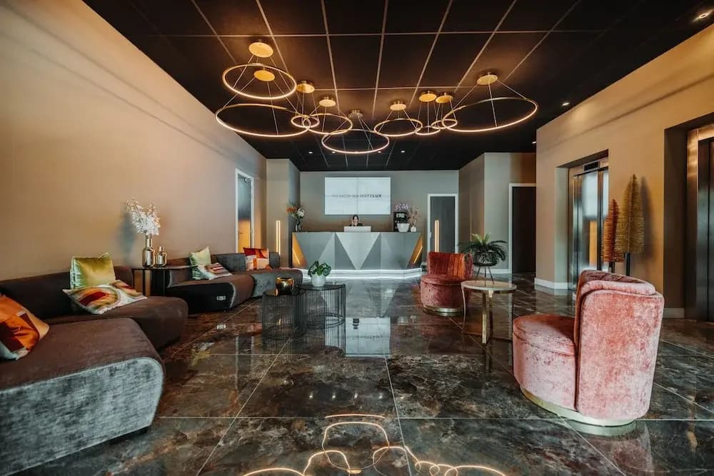 HOTELUX Amsterdam Airport Hotel — photo 2