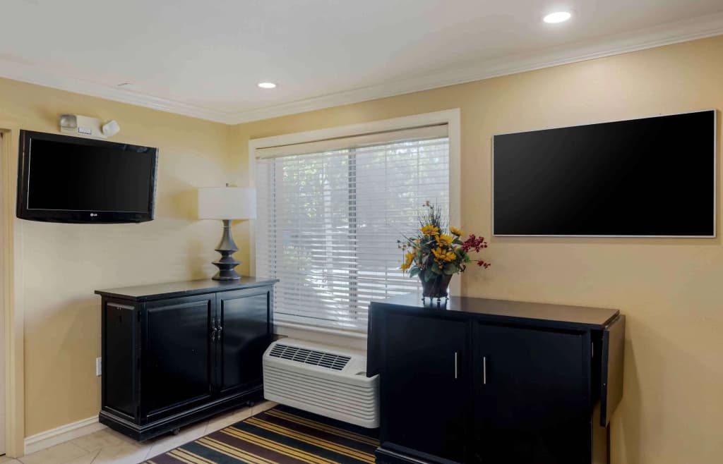 Extended Stay America Suites Boston Waltham 52 4th Ave — photo 5