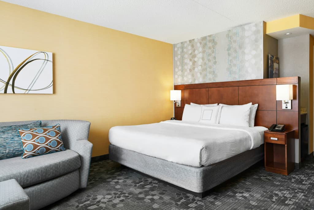 Courtyard by Marriott Newark Downtown — photo 4