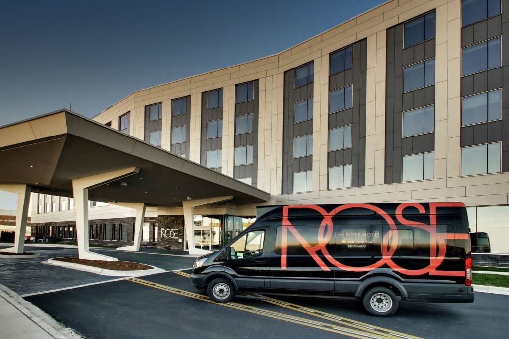 The Rose Hotel Chicago O Hare Tapestry Collection By Hilton