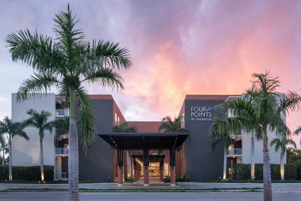 Four Points By Sheraton Puntacana Village
