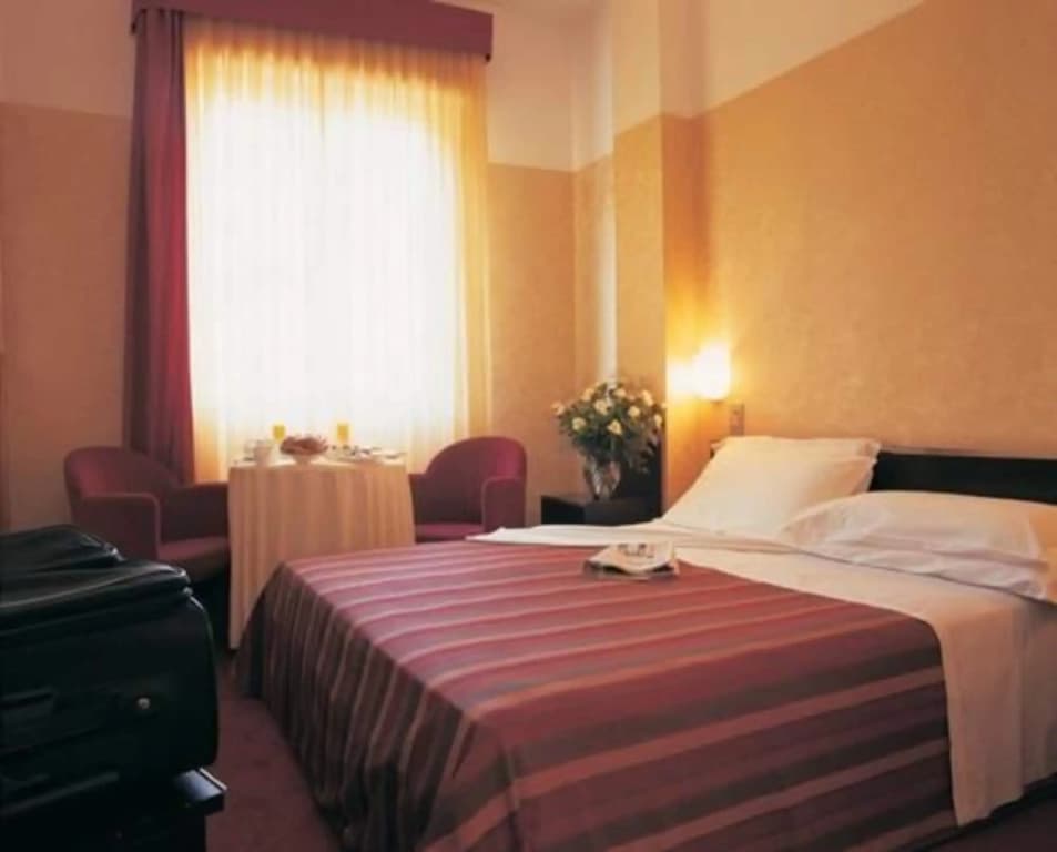 Sant'Ambroeus — photo 3