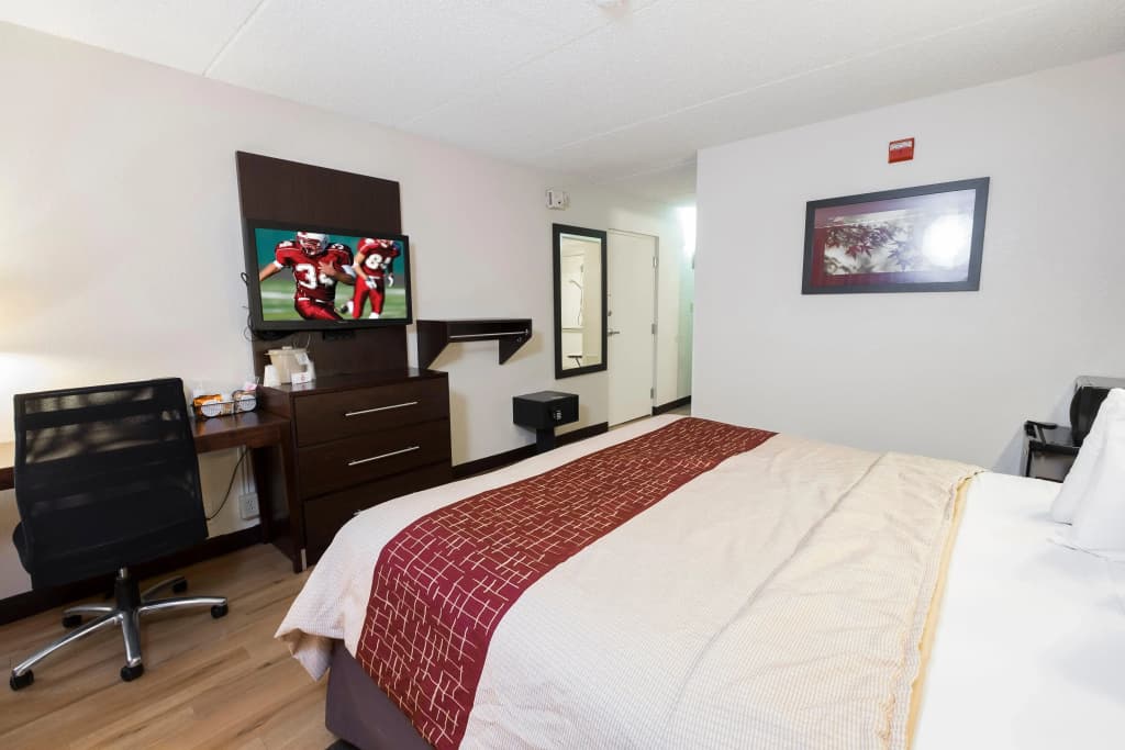 Red Roof Inn PLUS+ Boston - Woburn/ Burlington — photo 3