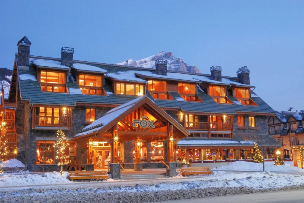 Fox Hotel & Suites