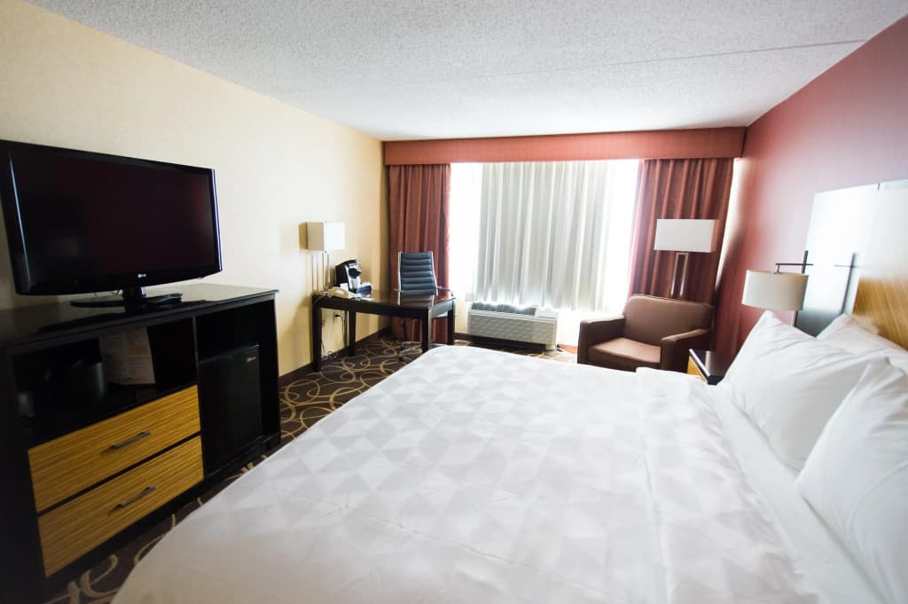 Holiday Inn Newark International Airport By IHG — photo 4