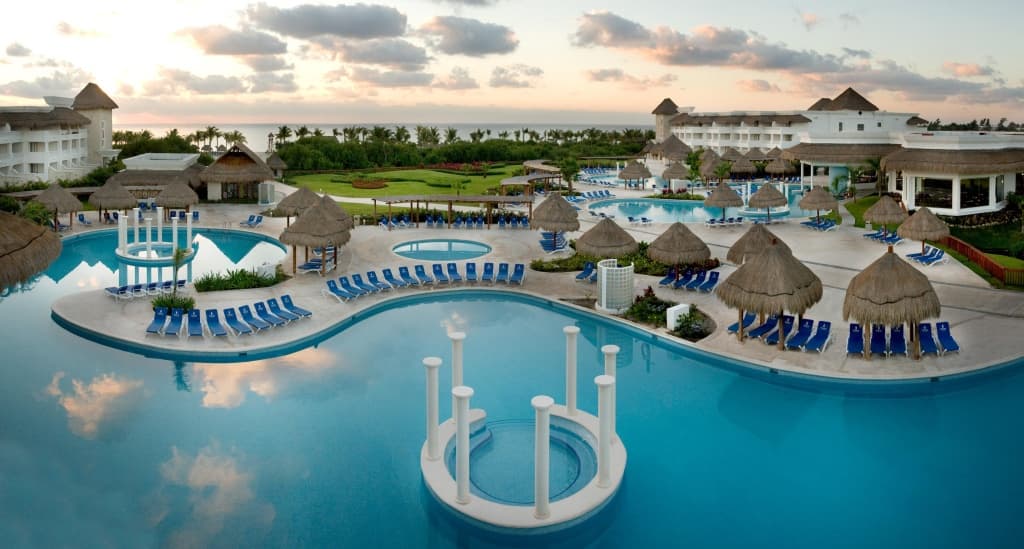 Grand Riviera Princess