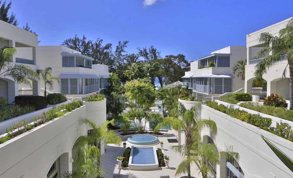 Savannah Beach Club Hotel in Christ Church, BB, Barbados