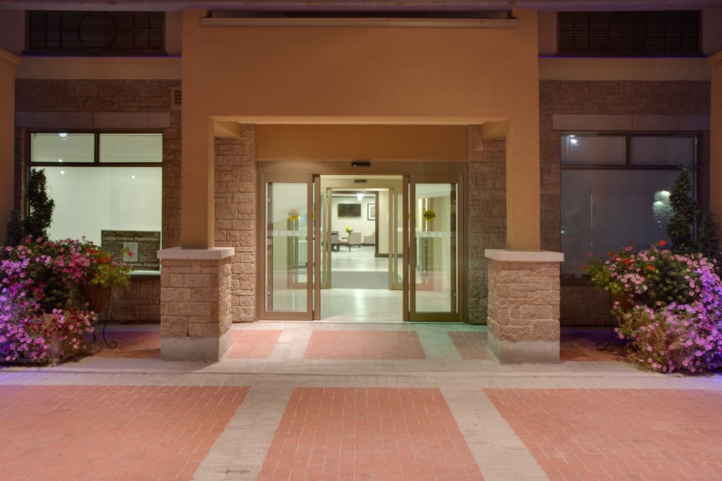 Holiday Inn Express & Suites Ottawa East Orleans
