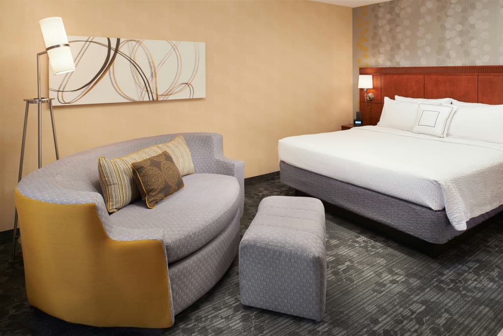 Courtyard by Marriott Chicago Deerfield — photo 4
