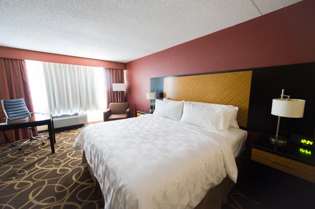 Holiday Inn Newark International Airport By IHG — photo 3