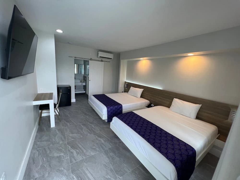 The Biscayne Hotel
