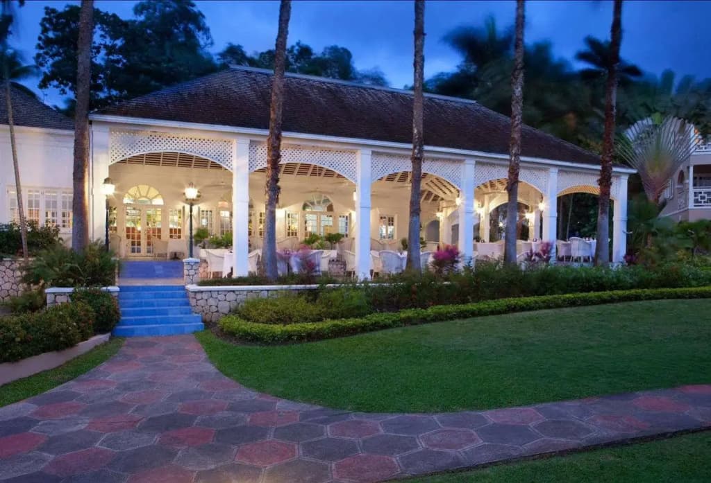 Couples Sans Souci - All Inclusive