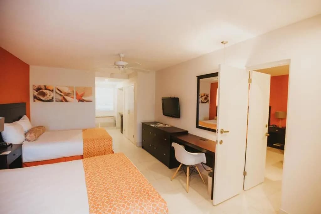 voco Surfside Aruba by IHG — photo 5