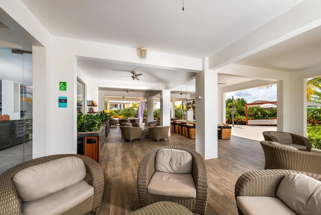 Delfins Beach Resort Bonaire, Tapestry Collection By Hilton