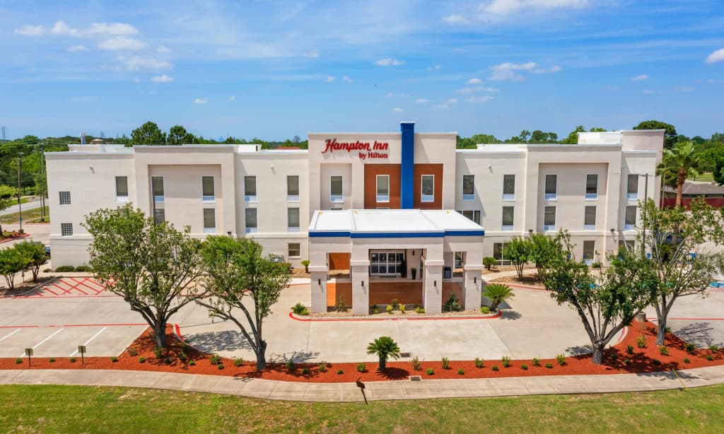 Hampton Inn Houston/Pearland — main photo