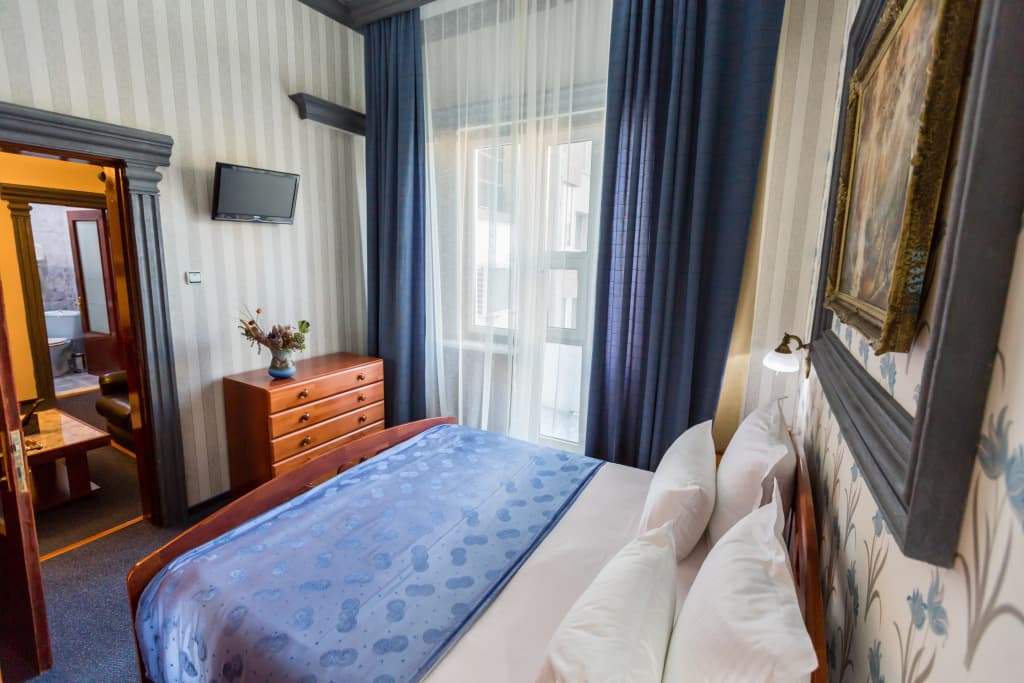 Bucharest Comfort Suites — photo 5