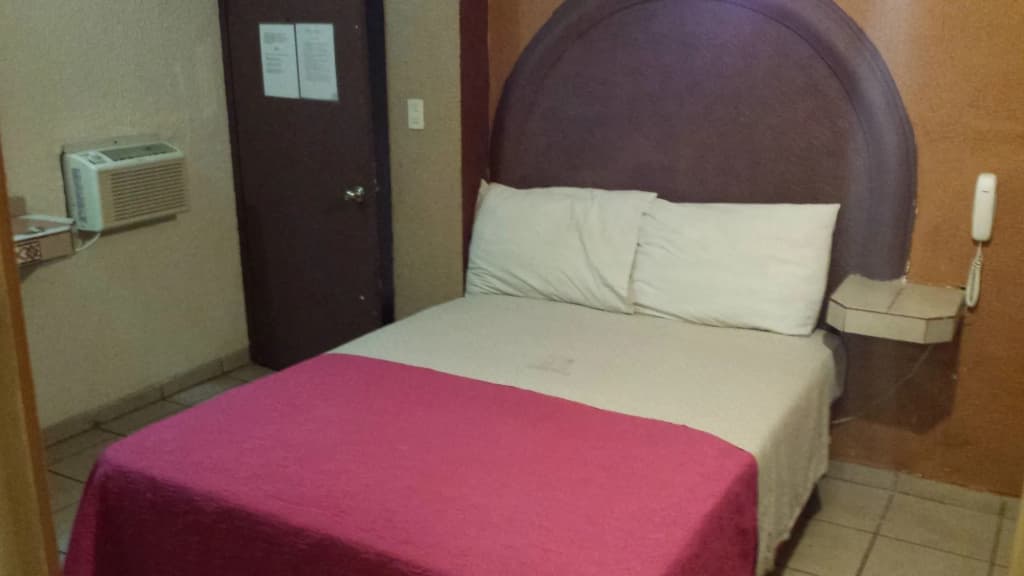 Hotel Suiza — photo 3