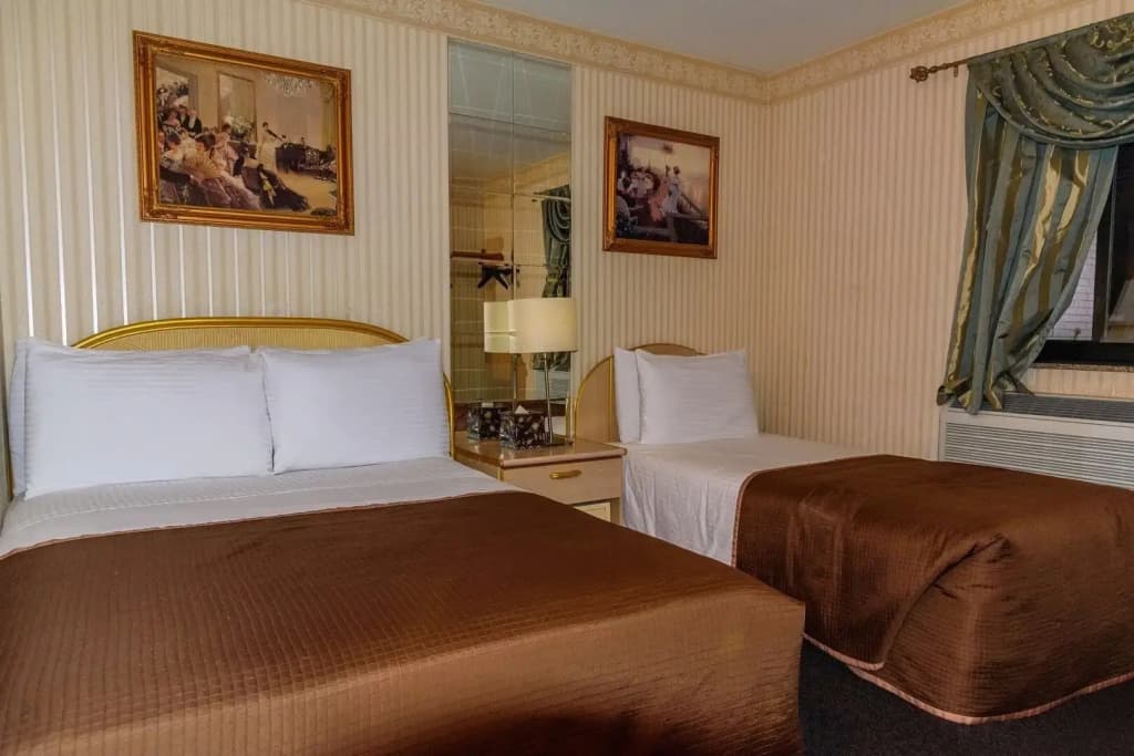 Flushing Central Hotel 88 — photo 4
