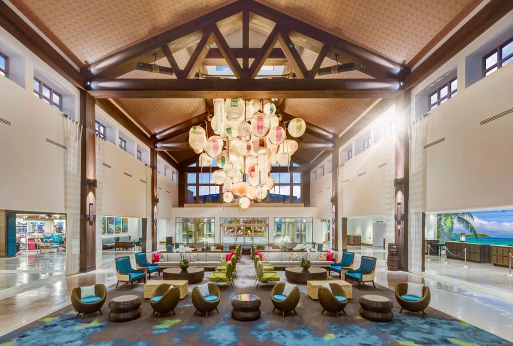 Universal's Loews Sapphire Falls Resort — photo 2