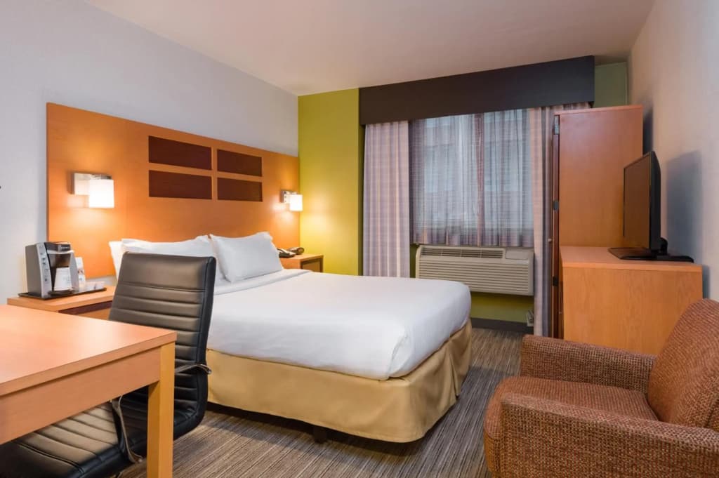 Holiday Inn Express - Times Square By IHG — photo 4