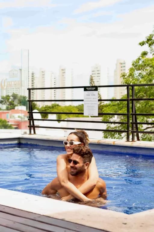 Nomads Hotel, Hostel & Rooftop Pool — photo 5