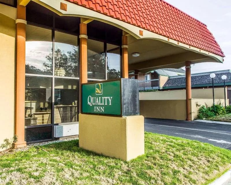 Quality Inn