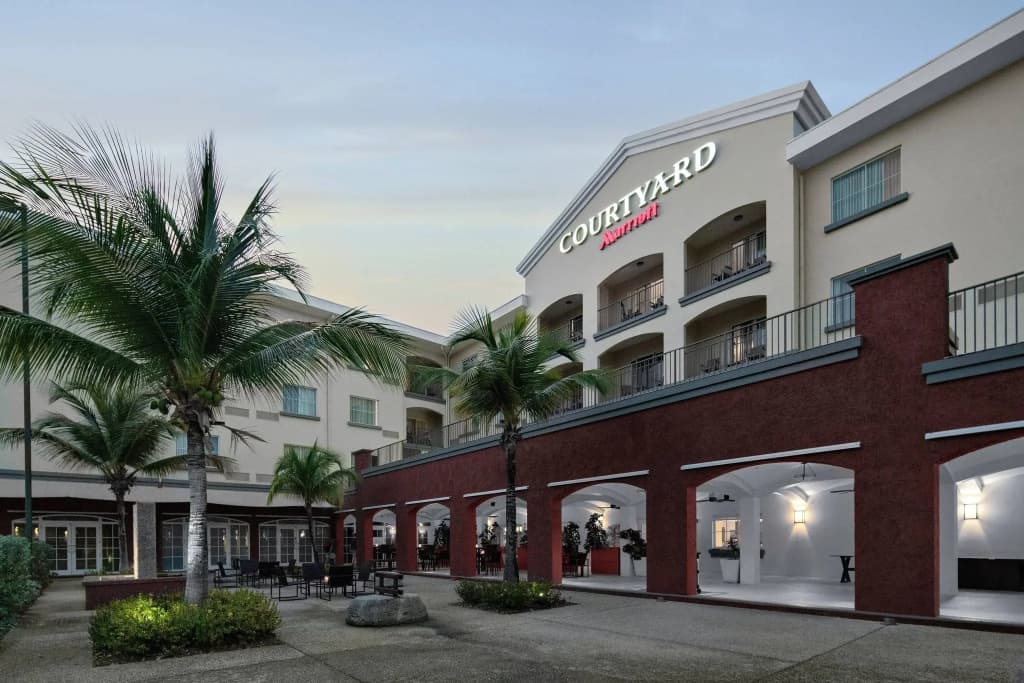 Courtyard By Marriott Bridgetown, Barbados