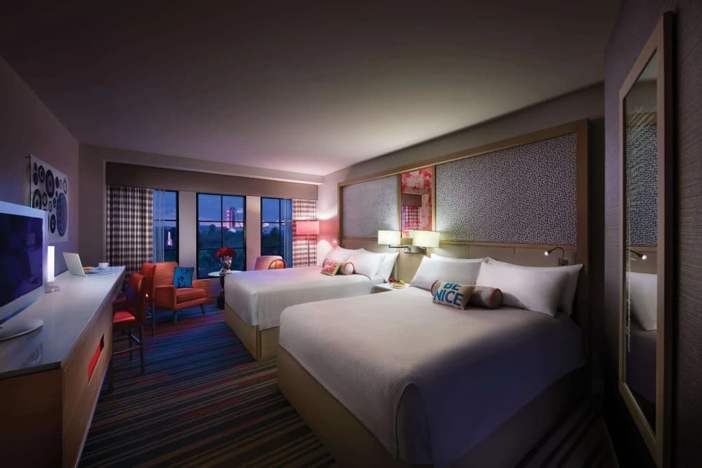 Universal's Hard Rock Hotel — photo 4