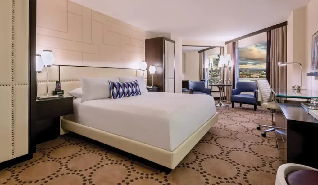 Harrah's Las Vegas - A Caesars Rewards Destination — photo 3