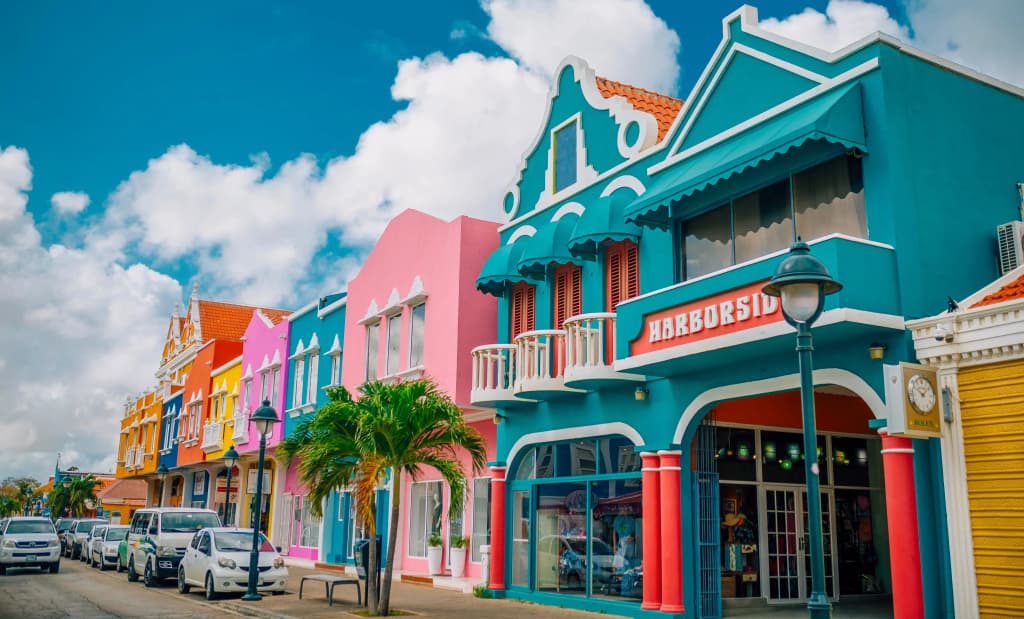 Van Der Valk Plaza Beach & Dive Resort Bonaire