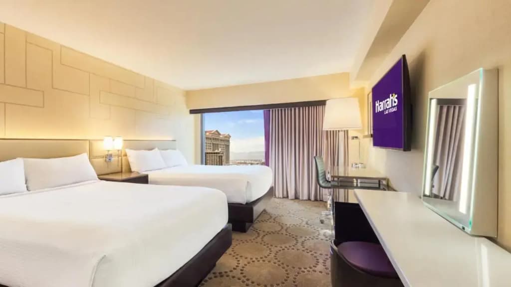 Harrah's Las Vegas - A Caesars Rewards Destination — photo 4