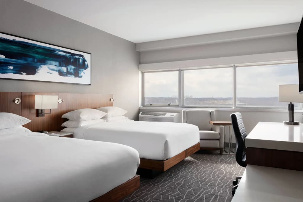 Delta Hotels By Marriott Chicago Willowbrook